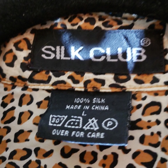 Silk Club Animal Print Button Down Shirt Large - Picture 6 of 8